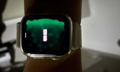 apple watch green tint issue being show